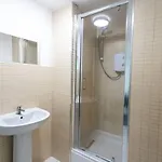 Apartment Flat 3 Sunnyside Contractor Long By Shortstayuk Bristol