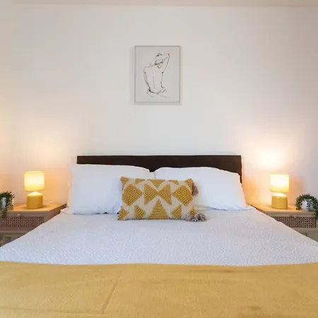 Flat 3 Sunnyside Contractor Long By Shortstayuk Apartmán