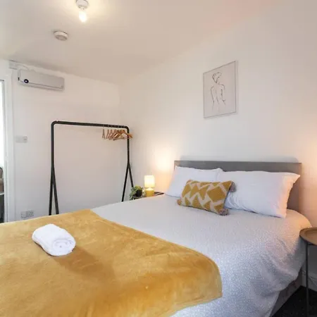 Flat 3 Sunnyside Contractor Long By Shortstayuk 布里斯托